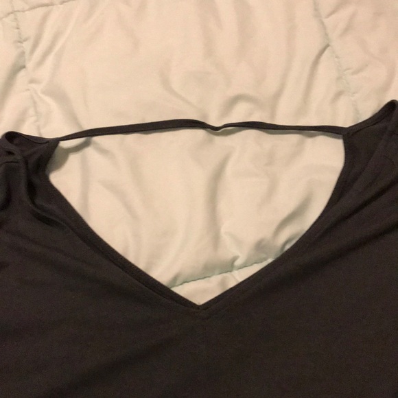 Top - Picture 2 of 2